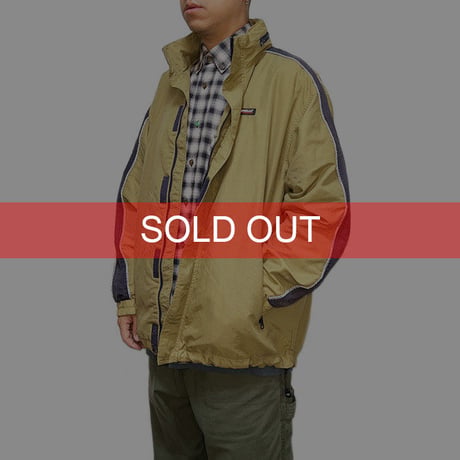 【USED】90'S-00'S AIR WALK NYLON JACKET