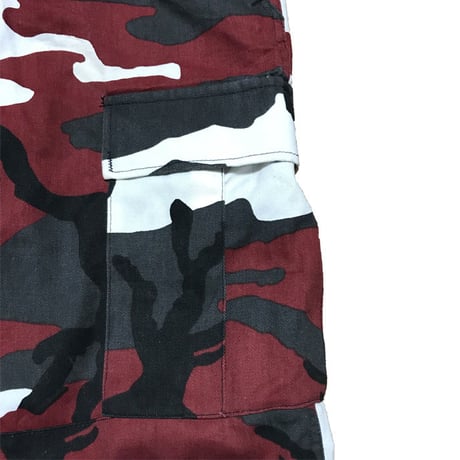 【USED】RED CAMO CARGO PANTS