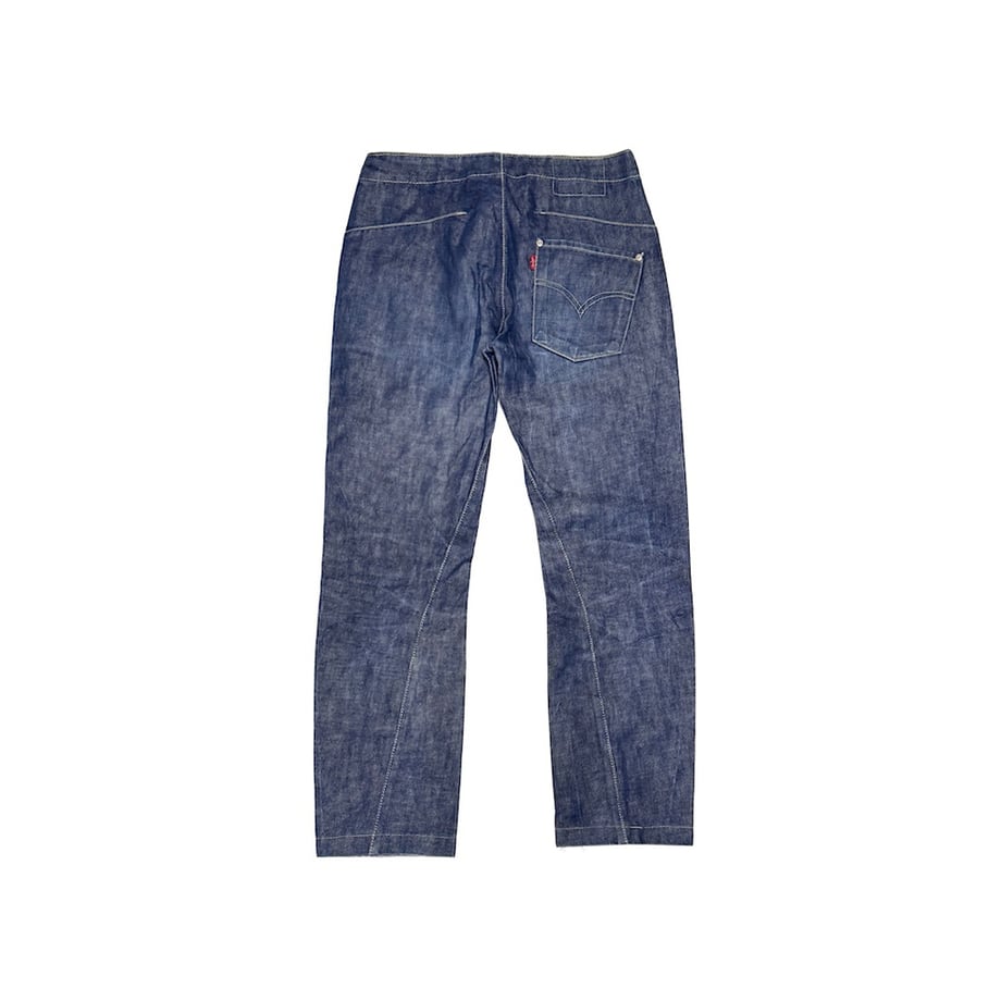 6938116753ff9f25f7b2890b