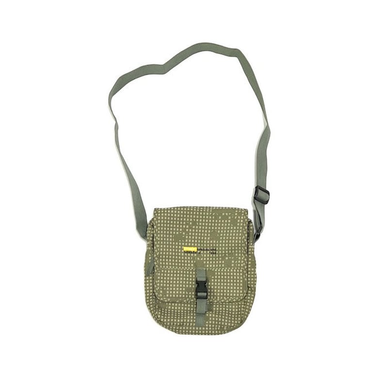 old stussy カモ　迷彩　メッセンジャーバッグ　古着　y2k 90s 中古・古着通販】stussy (ステューシー) カモフラショルダーバッグ