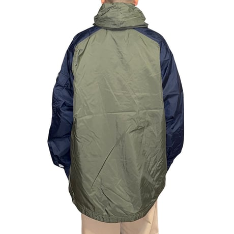 【USED】90's-00's NIKE NYLON HOODED JACKET with ARM POCKET