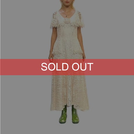 【USED】70'S a la Carte BABY PINK LACE FLUTTER SLEEVE DRESS