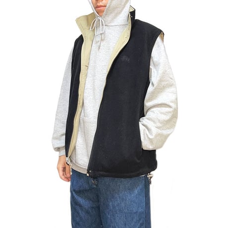 【USED】90'S-00'S STUSSY REVERSIBLE VEST