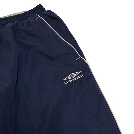 【USED】00's UMBRO POLY TRACK PANTS NAVY