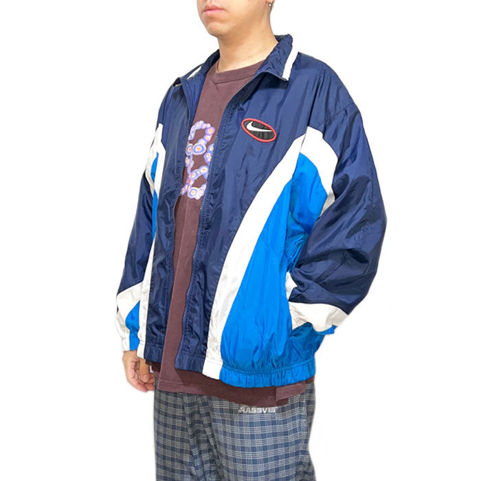 USED】90'S NIKE OVAL LOGO NYLON JACKET | KONBINI USED】90'S NIKE OVAL LOGO NYLON JACKET | KONBINI