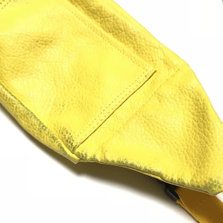 【USED】VINTAGE SYNTHETIC LEATHER BUMBAG