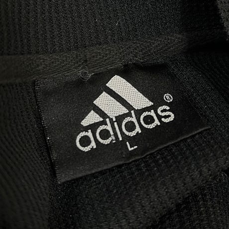 【USED】90'S ADIDAS STREET BALL V-NECK T-SHIRT