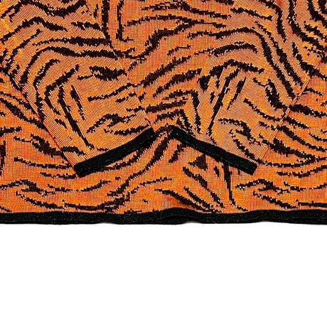 【USED】90s GIANNI VERSACE TIGER PATTERN V-NECK KNIT
