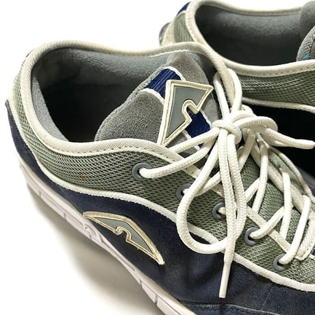 【USED】90'S AIR WALK "BY PASS"