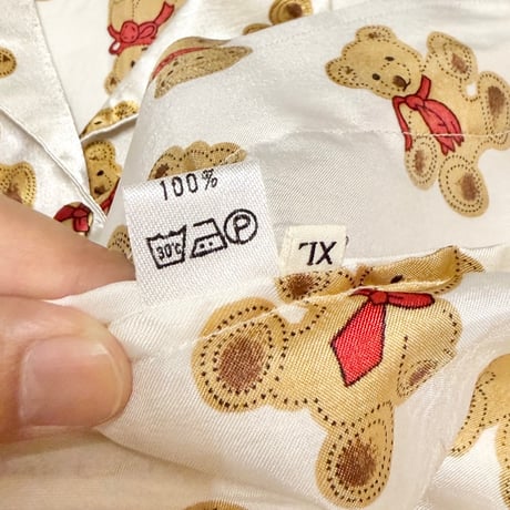【USED】90's Liz Claiborne Teddy Bear Parade Pure Silk Sleeping Shirt