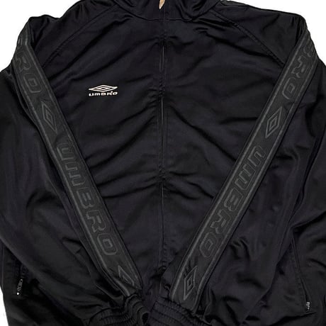 【USED】00'S UMBRO BLACK TRACK JACKET
