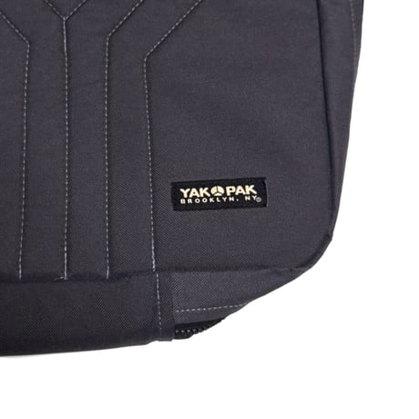 【USED】90's YAK PAK × VEXED GENERATION Record Sling Bag