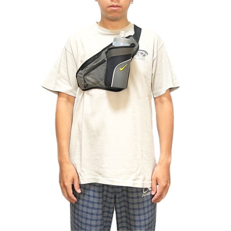 【USED】00'S NIKE DRINK POCKET BODY BAG