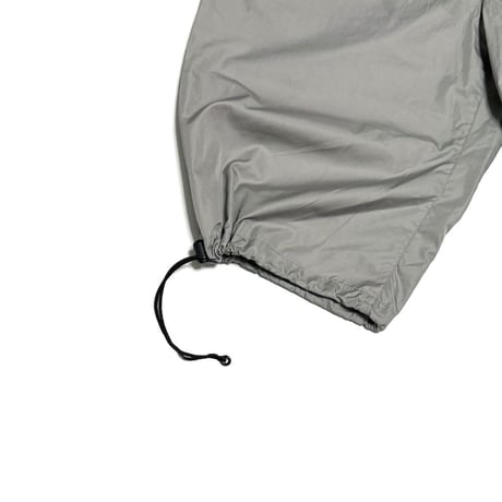 【USED】00's NIKE CLIMA-FIT Single Cargo Pocket Tech Shorts Liquid Silver