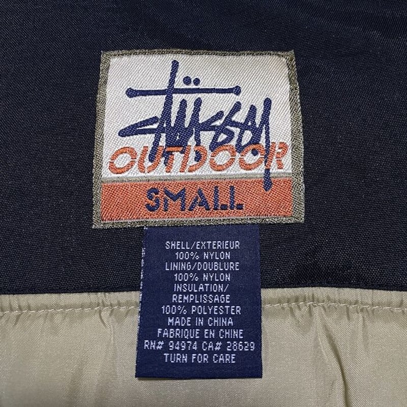 USED】90'S-00'S STUSSY OUTDOOR PADDED NYLON JAC USED】90'S-00'S STUSSY OUTDOOR PADDED NYLON JAC