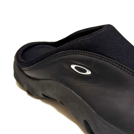 【USED】90's OAKLEY BOBBIE MULE BLACK