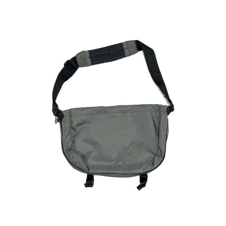 【USED】80'S-90'S EASTPAK NYLON SHOULDER BAG GRAY