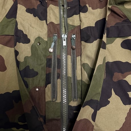 【DEAD STOCK】90's French Army CCE Waterproof Field Parka 3-Layer Tech Shell