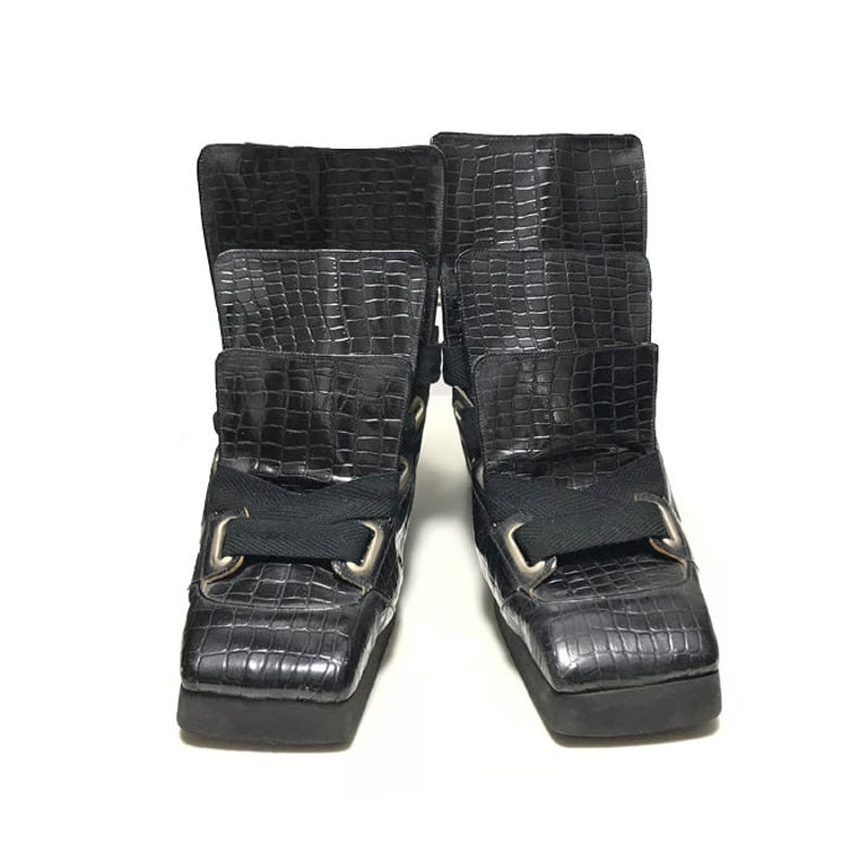 USED】90'S VIVIENNE WESTWOOD CROCODILE PATTERN USED】90'S VIVIENNE WESTWOOD CROCODILE PATTERN