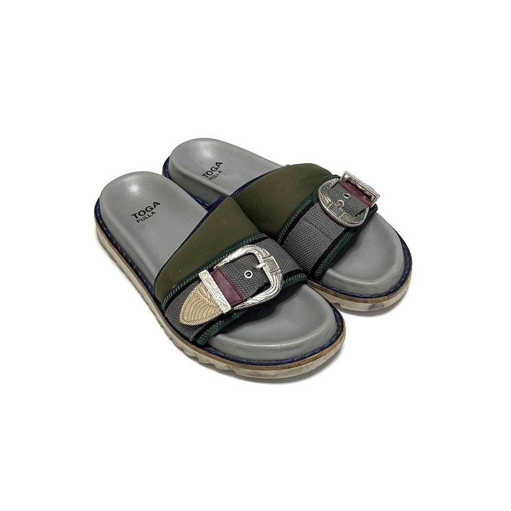 USED】TOGA PULLA 2019SS METAL BUCKLE SANDALS |