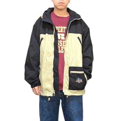 【USED】90'S STUSSY OUTDOOR MOUNTAIN PARKA