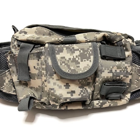 【USED】00's DIGITAL CAMO TACTICAL BUMBAG