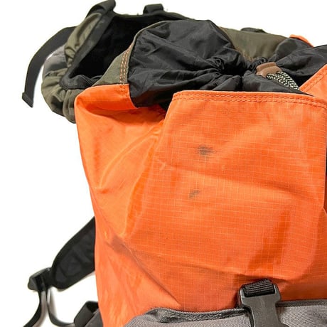 【USED】90'S-00'S TOMMY HILFIGER BACKPACK GRAY KHAKI × ORANGE