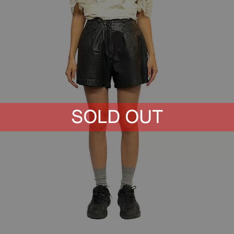 【USED】90'S BOUTIQUE europa LEATHER SHORTS