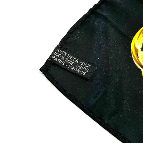 【USED】VINTAGE BOOTLEG CHANEL SCARF