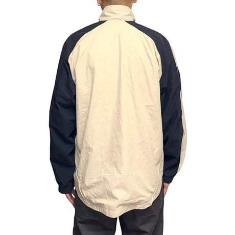 【USED】00's EURO NIKE Two-Tone Minimal Windbreaker Cream × Navy