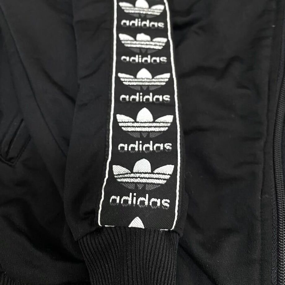 61694567211ac36efc193983