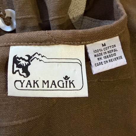 【USED】90's YAK MAGIK Shell Button & Hemp Embellished Jacket