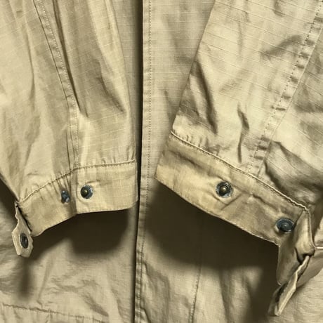 【USED】EDDIE BAUER OVERSIZED RIP-STOP HOODED JACKET