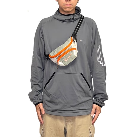 【USED】00's NIKE Tech Bum Bag Silver Gray × Orange