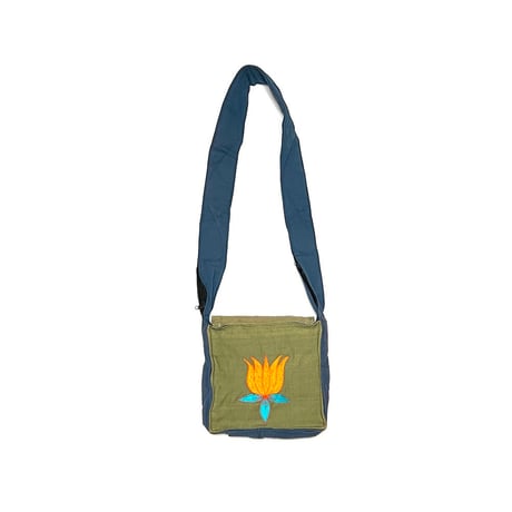 【USED】90's NEPAL BUDDHA EYE × LOTUS EMBROIDERED SHOULDER BAG MATCHA/SLATE BLUE