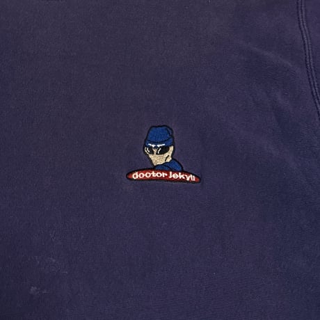 【USED】90's Dr. Jekyll Alien Embroidered Fade Sweatshirt
