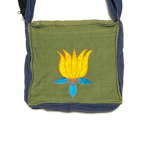 【USED】90's NEPAL BUDDHA EYE × LOTUS EMBROIDERED SHOULDER BAG MATCHA/SLATE BLUE