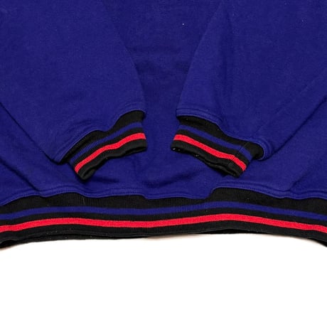 【USED】90's SKECHERS EMBROIDERED LOGO SWEATSHIRT