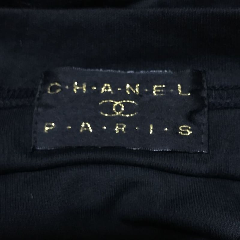 USED】BOOTLEG CHANEL EMBROIDERED L/S T-SHIRT | USED】BOOTLEG CHANEL EMBROIDERED L/S T-SHIRT |