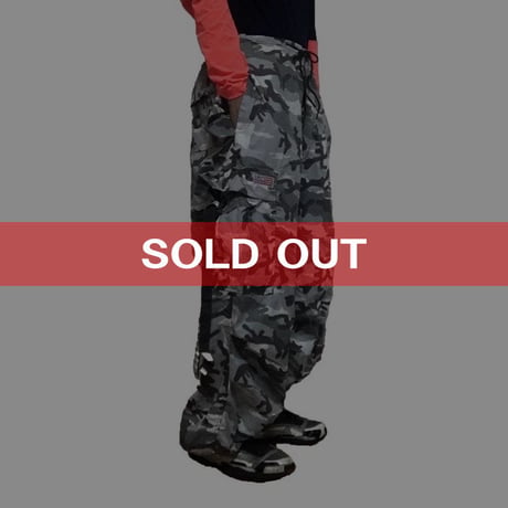 【USED】UFO BUGGY CARGO PANTS CITY CAMO