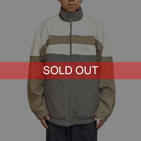 【USED】90's-00's UMBRO URBAN 3-COLORS TRAINING JACKET