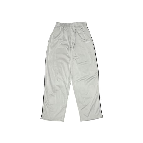 【USED】00's UMBRO “T4F” Embroidered Track Pants Silver Gray