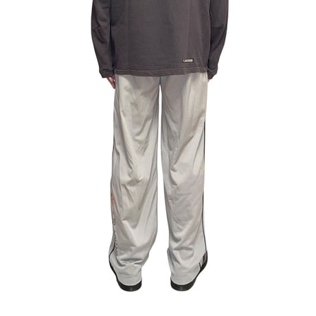 【USED】00's UMBRO “T4F” Embroidered Track Pants Silver Gray