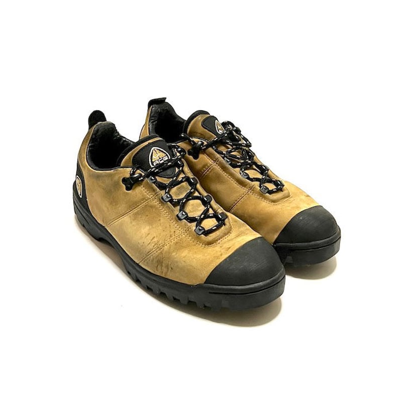 靴 90s archive NIKE ACG trekking shoes Vintage Nike ACG Trekking Sneakers Women's US7 – dla dushy