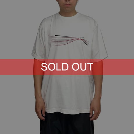 【USED】00's EURO NIKE GRAPHIC T-SHIRT