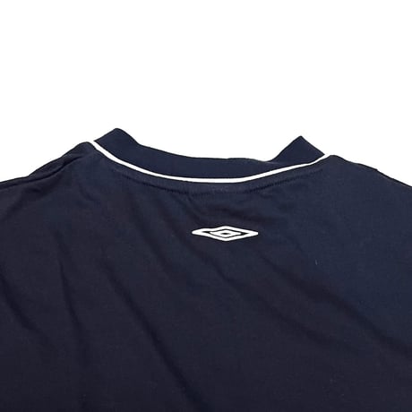 【USED】00's UMBRO V-NECK T-SHIRT