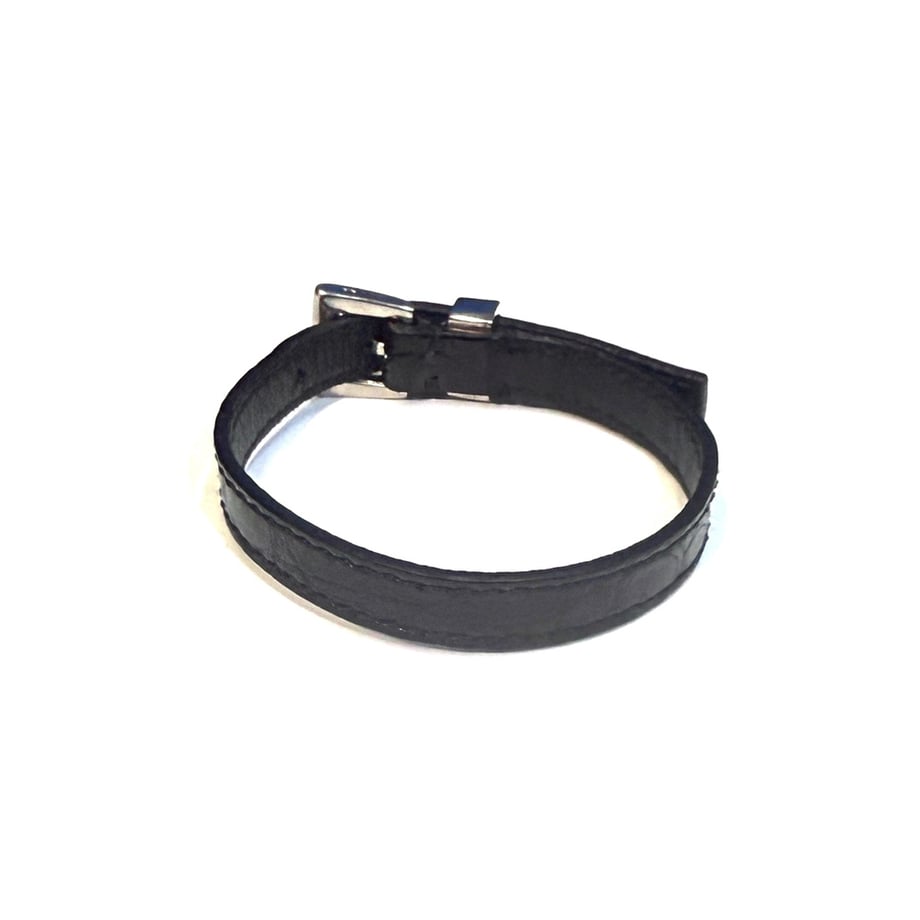 69351e5441d565d57270bd75