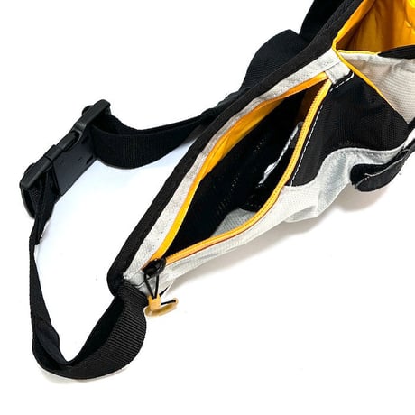【USED】00'S NIKE BOTTLE POCKET BODY BAG