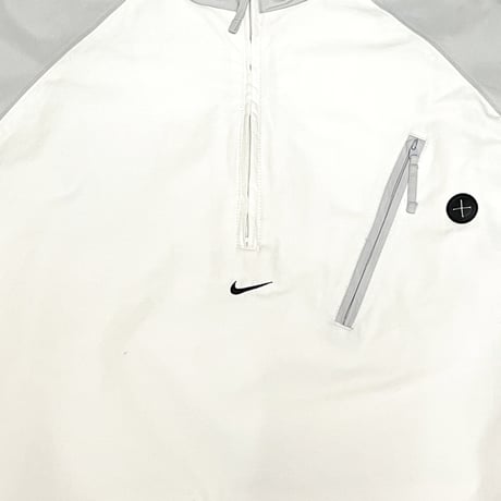 【USED】00's EURO NIKE CD POCKET PULLOVER JACKET