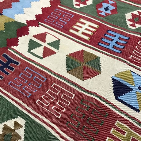 【USED】VINTAGE HANDMADE OLD KILIM OF IRAN